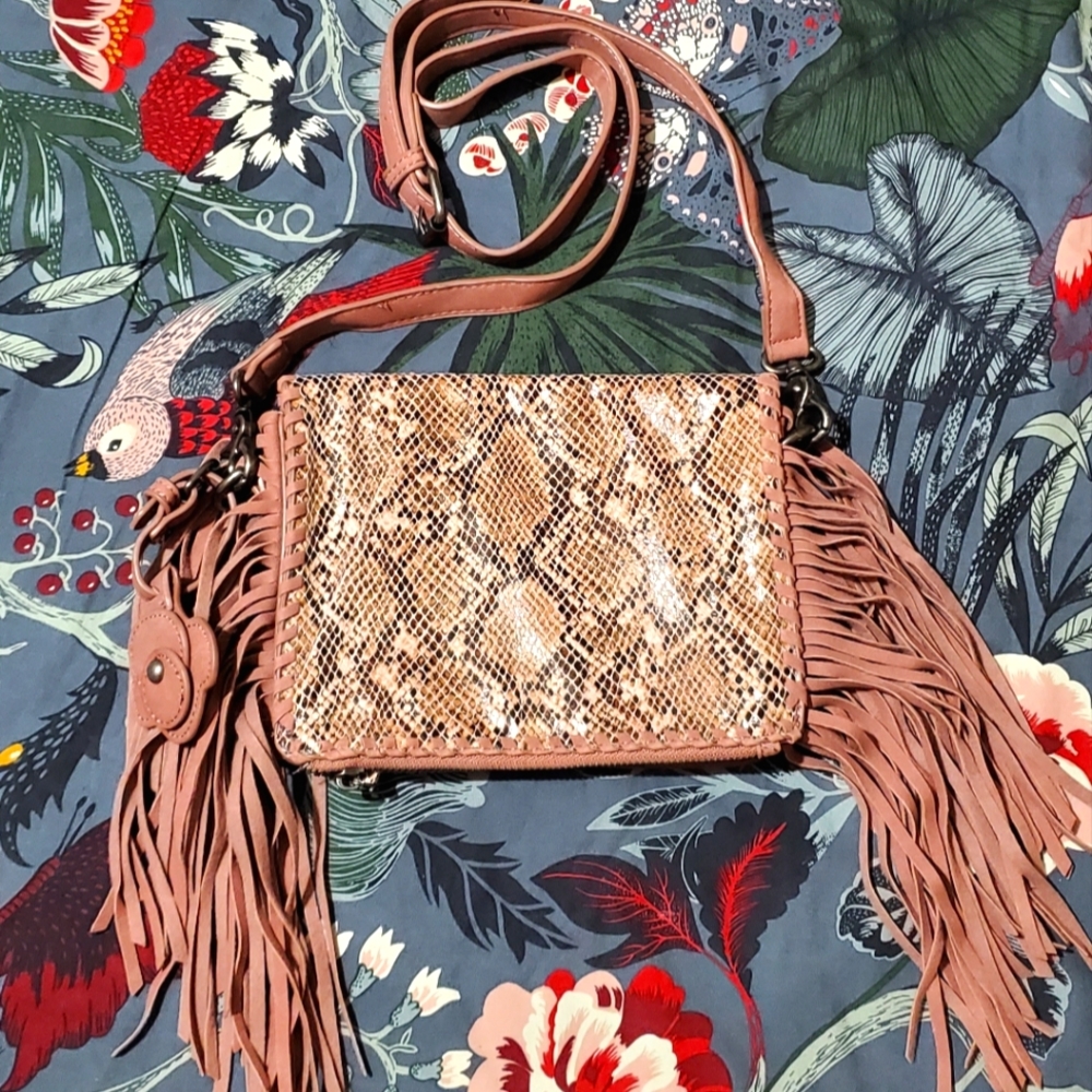 Snake skin fringe purse in Dusty Rose